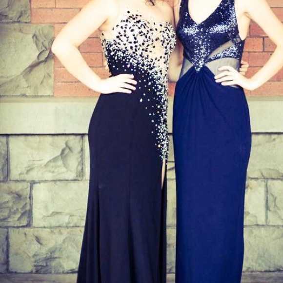 Prom Dress - Picture 2 of 6